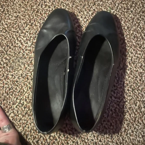 Well Worn Flats - Picture 1 of 4